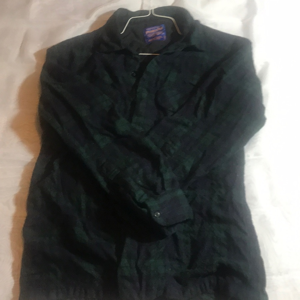 Pendleton Board Shirt like new condition 100% wool